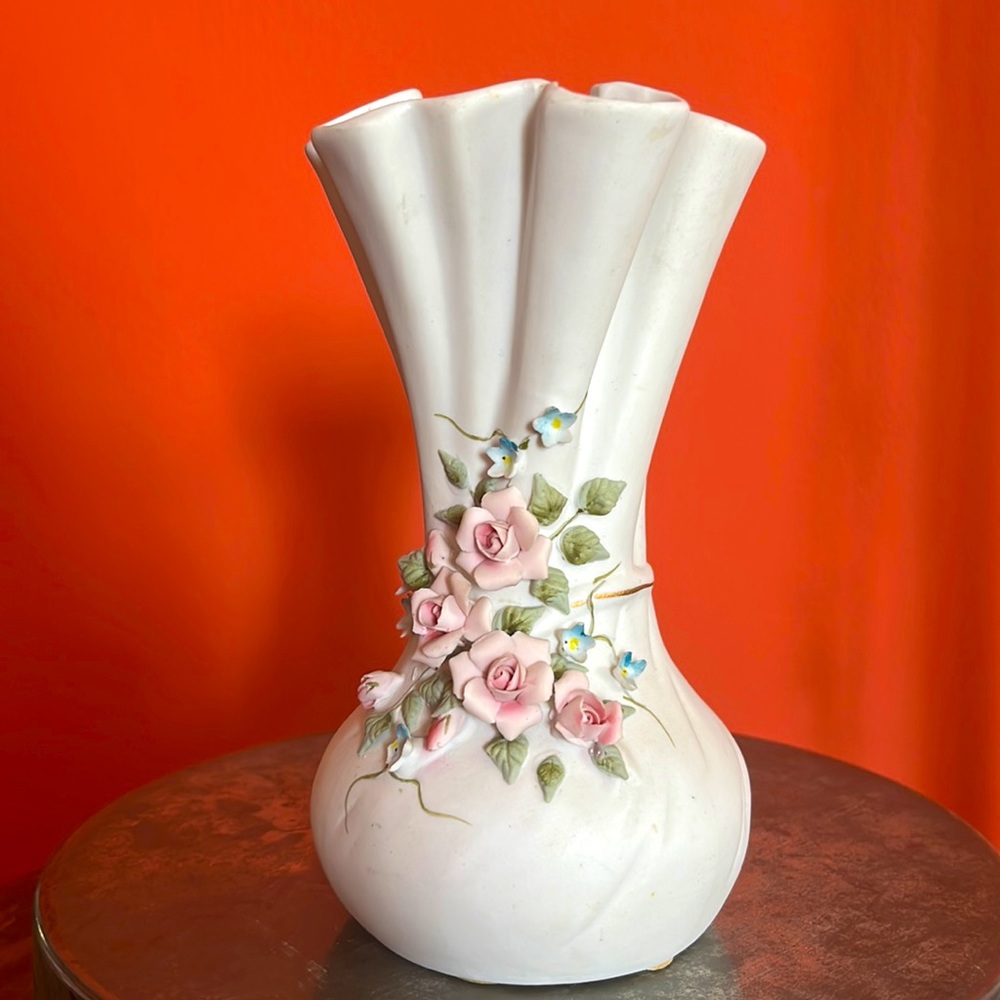 Lefton 3D Fluted Rose Porcelain Vase